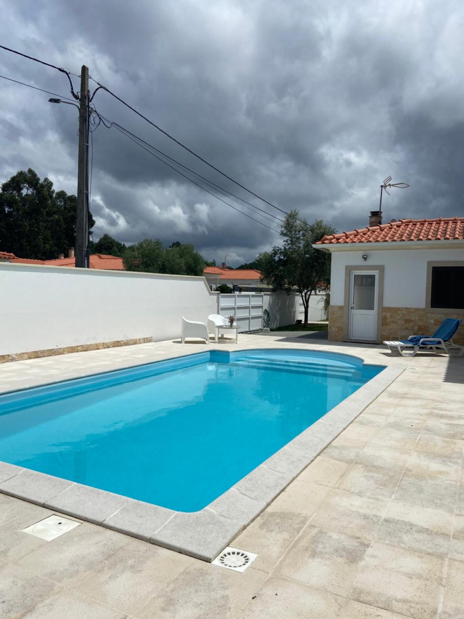 Charming Villa With Private Poll Alcobaça Eksteriør billede